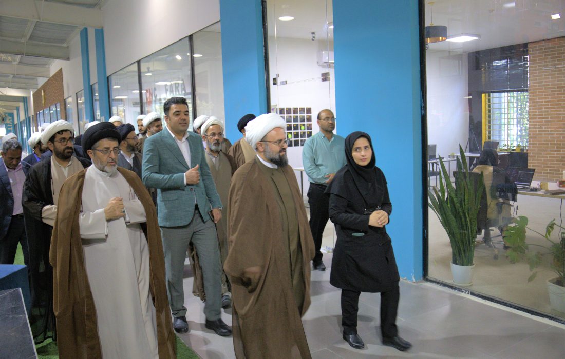 بازدید مدیر حوزه علمیه سیستان و بلوچستان از پارک علم و فناوری استان