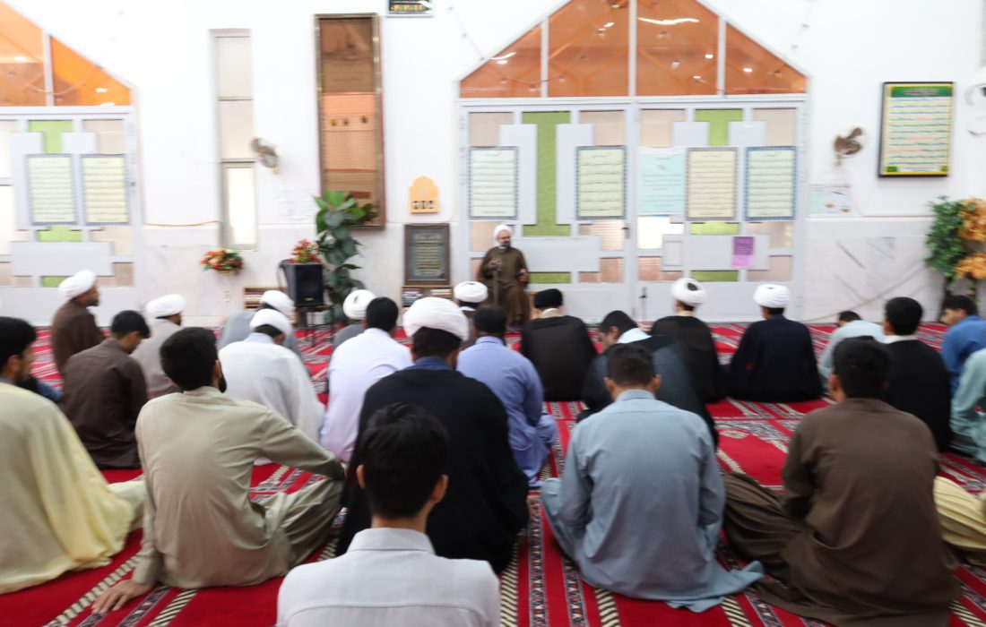 دیدار مدیر حوزه علمیه سیستان بلوچستان با طلاب مدرسه علمیه امام صادق(ع)چابهار